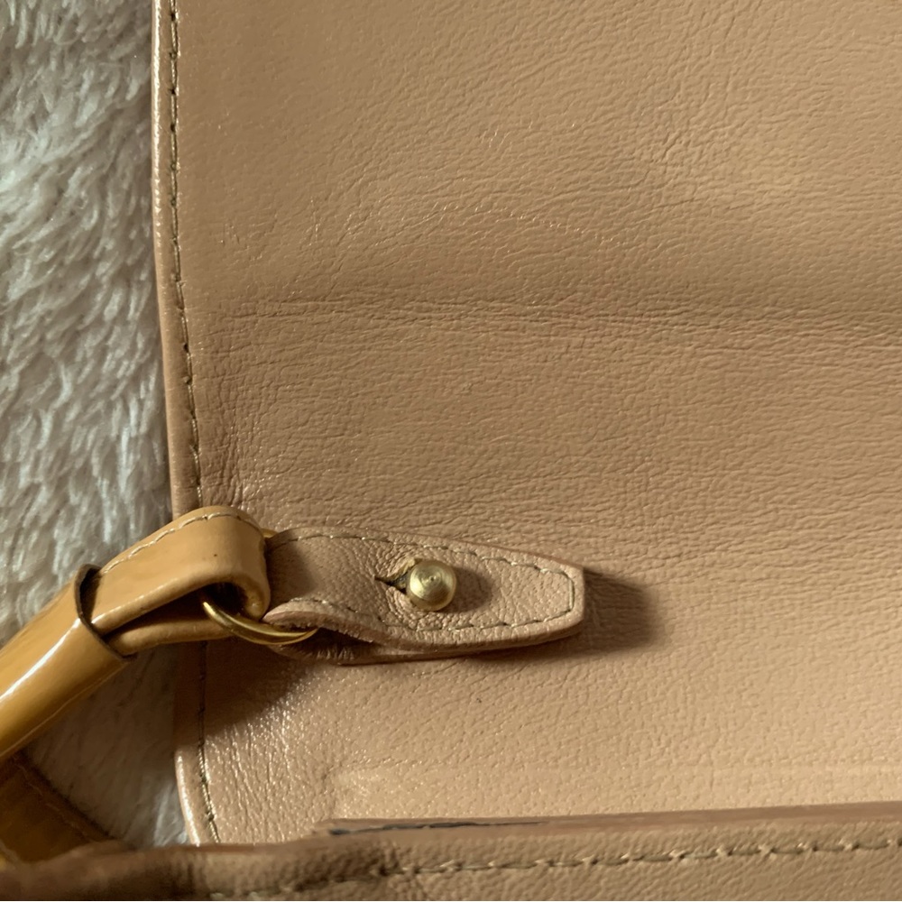 COPY - Stuart Weitzman Clutch/Shoulder Bag - Picture 5 of 13